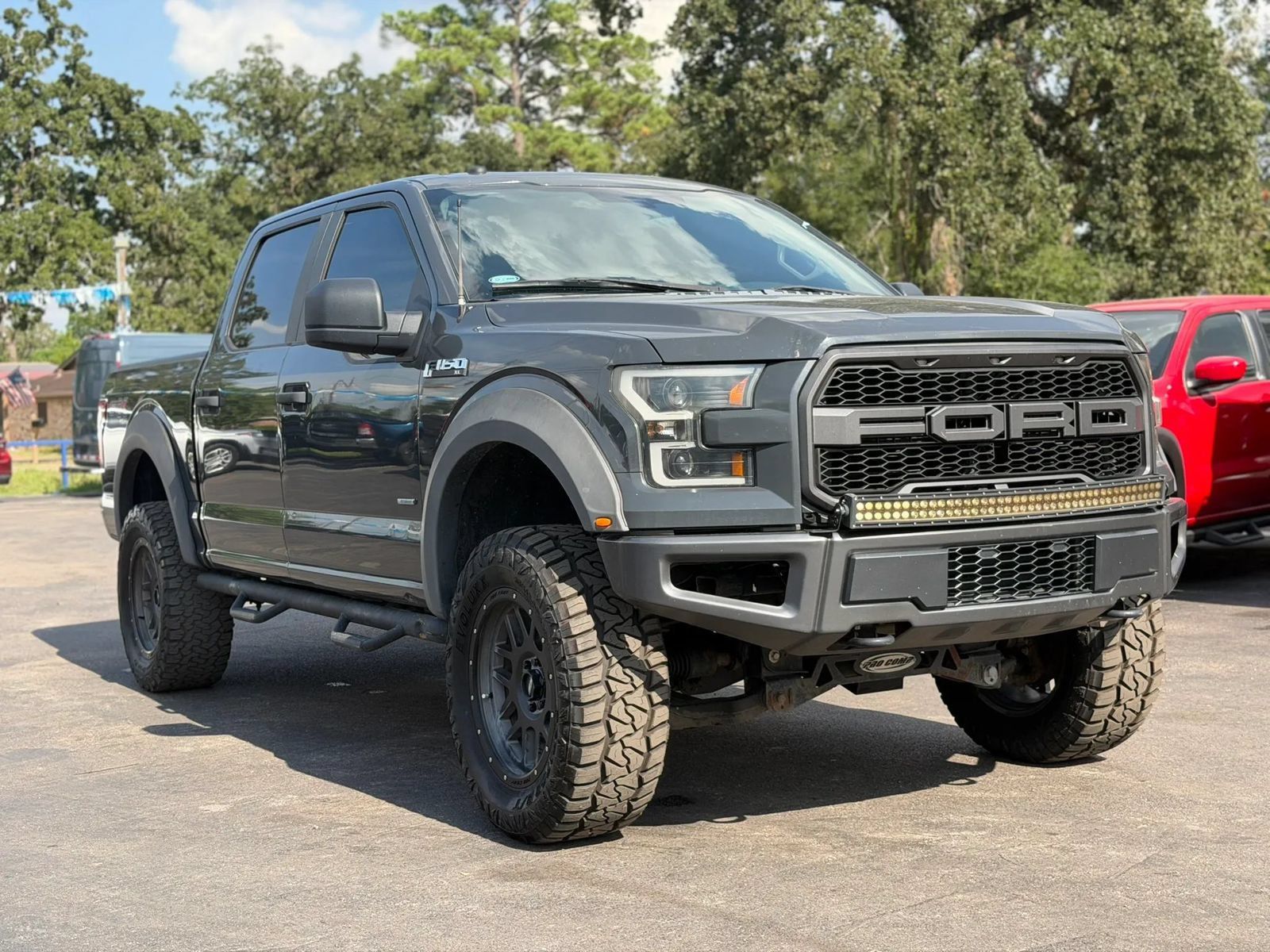 Used 2017 Ford F150 XL w/ Equipment Group 101A Mid AWD/4WD image 3