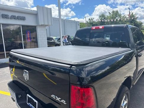 Used 2017 RAM 1500 Big Horn AWD/4WD image 24