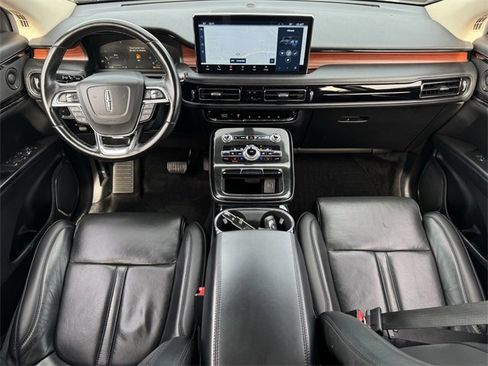 Used 2022 Lincoln Nautilus Reserve w/ Equipment Group 201A image 10