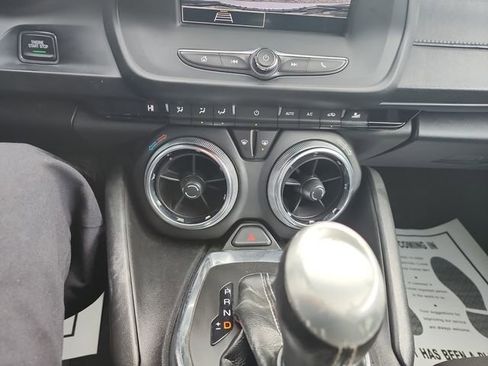 Used 2021 Chevrolet Camaro LT RWD image 28