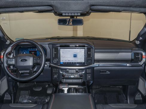 Used 2025 Ford F150 Raptor AWD/4WD image 26