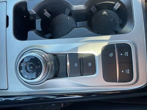 Used 2023 Ford Explorer ST-Line w/ Class IV Trailer Tow Package image 9