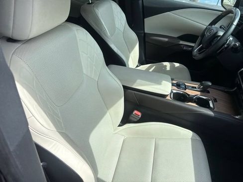 Used 2023 Lexus RX 350 Premium w/ Accessory Package (Z1) FWD image 16