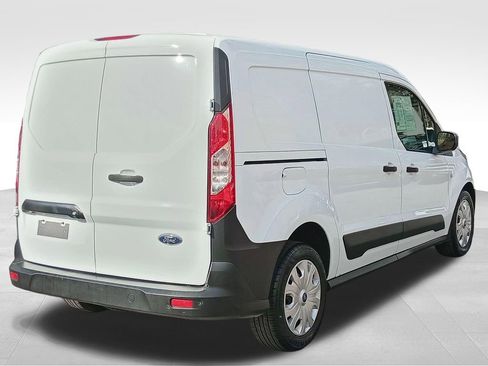 Certified 2022 Ford Transit Connect XL image 3
