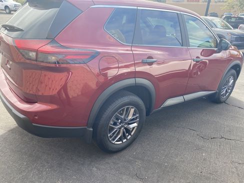 New 2026 Nissan Rogue S image 4