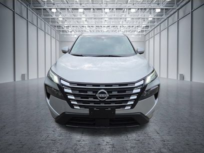 Certified 2025 Nissan Rogue SV
