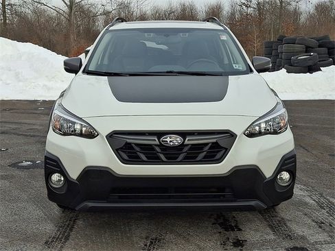 Used 2022 Subaru Crosstrek 2.5i Sport w/ Moonroof Package image 2