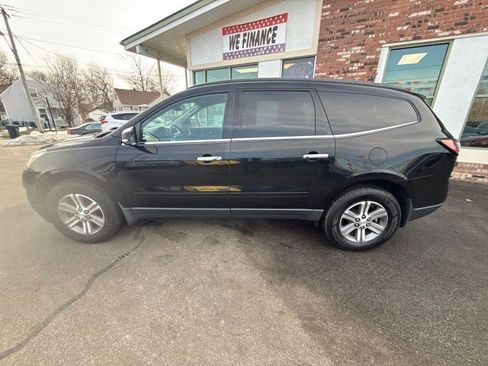Used 2016 Chevrolet Traverse LT image 8