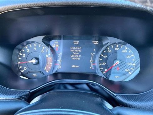 New 2026 Jeep Compass Latitude image 25