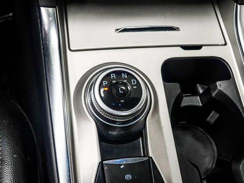 Used 2022 Ford Explorer Limited w/ Equipment Group 301A image 20