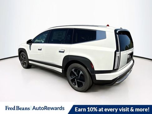 New 2026 Hyundai Ioniq 9 SE image 4