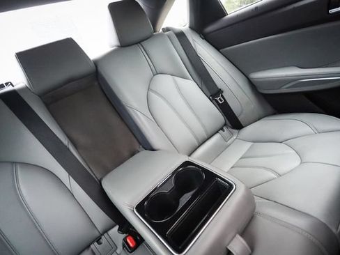 Used 2020 Toyota Avalon XLE w/ Moonroof Package FWD image 44