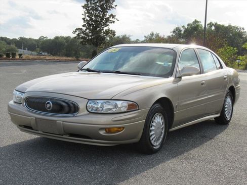 Used 2005 Buick Le Sabre Custom image 3