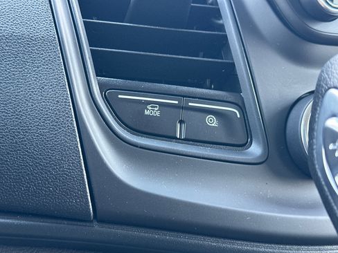 Used 2025 Ford Transit 350 XL image 32