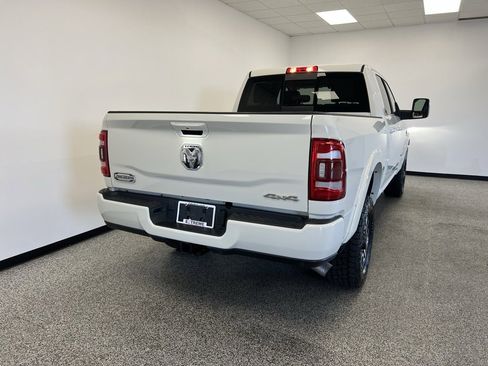 Used 2024 RAM 3500 Limited image 6