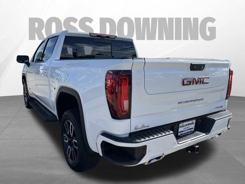 Used 2025 GMC Sierra 1500 AT4 w/ AT4 Premium Package AWD/4WD image 6