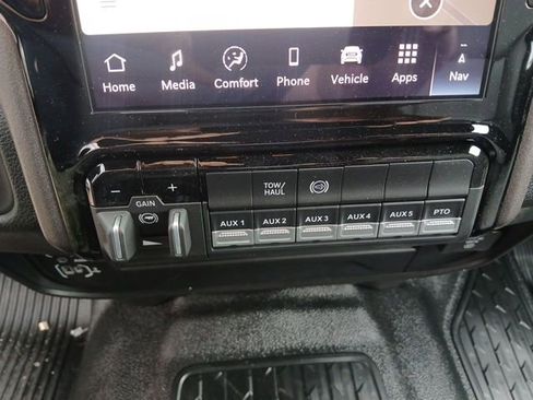 New 2026 RAM 3500 Tradesman AWD/4WD image 33