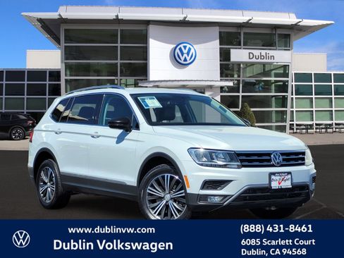 Used 2019 Volkswagen Tiguan SEL w/ 3rd Row Seat Package image 1
