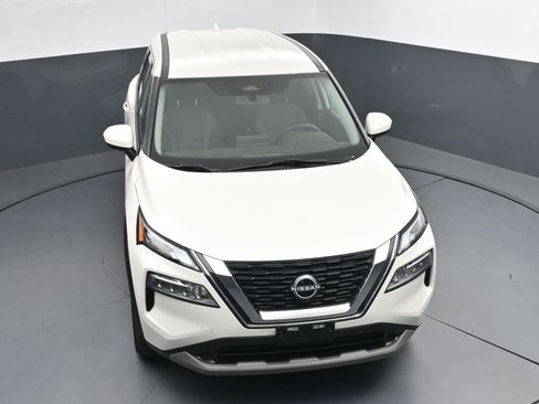 Certified 2023 Nissan Rogue SV image 31