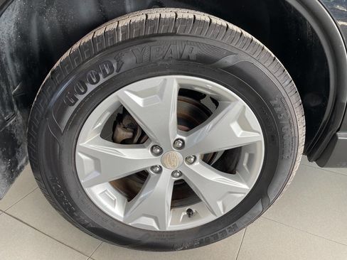 Used 2015 Subaru Forester 2.5i Limited image 14