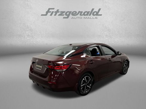 Used 2024 Nissan Sentra SV FWD image 6