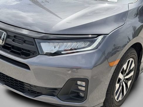 Used 2025 Honda Odyssey EX-L image 13