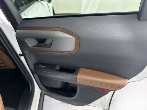 Used 2025 Ford Bronco Sport Outer Banks w/ Outer Banks Tech Package+ image 29