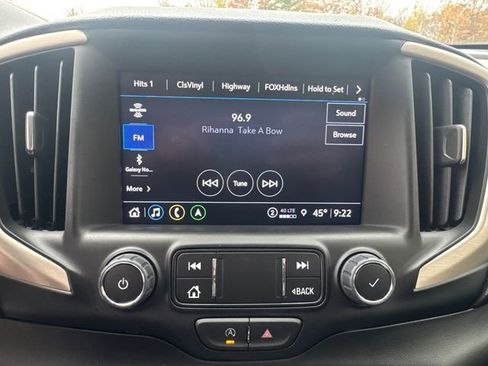 Used 2023 GMC Terrain Denali image 35