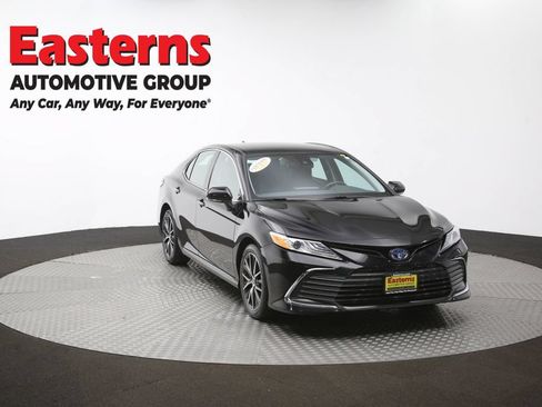 Used 2022 Toyota Camry XLE FWD image 50