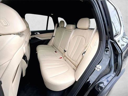 Used 2020 BMW X5 sDrive40i w/ Premium Package image 28