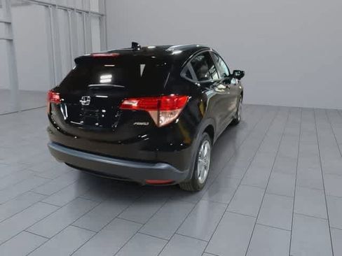 Used 2017 Honda HR-V EX-L image 8