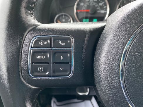 Used 2017 Jeep Wrangler Unlimited Sport image 26