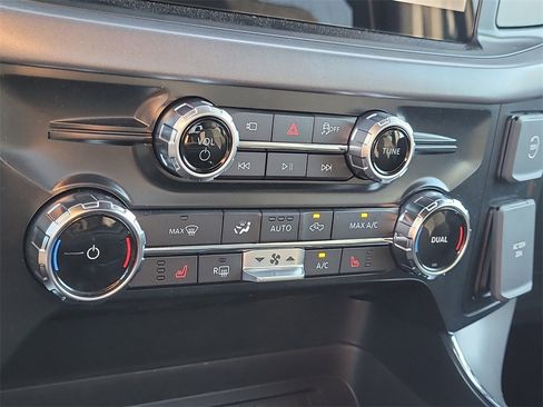 New 2025 Ford F150 XLT w/ Equipment Group 302A MID image 28