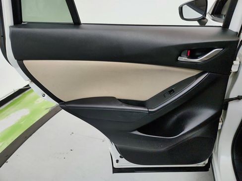 Used 2016 MAZDA CX-5 Touring w/ Bose/Moonroof Package image 24