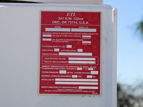 Used 2012 Ford F550 2WD Regular Cab Super Duty w/ PWR Equipment Group image 40