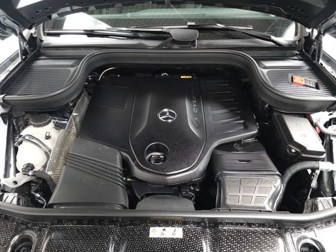 Certified 2026 Mercedes-Benz GLS 450 4MATIC image 37
