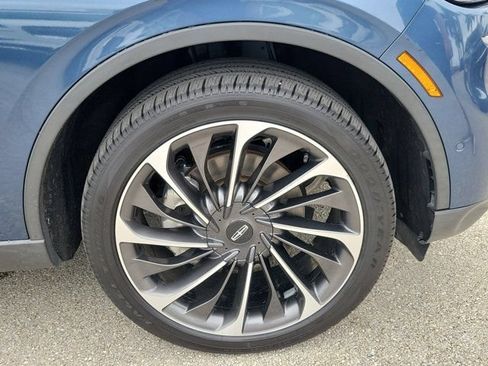 Certified 2020 Lincoln Aviator Reserve w/ Equipment Group 202A AWD/4WD image 11