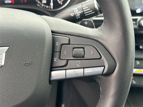 Used 2025 Cadillac CT4 Premium Luxury image 7