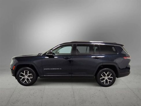 Certified 2023 Jeep Grand Cherokee L Limited image 5