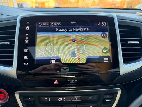 Used 2017 Honda Pilot Elite image 32