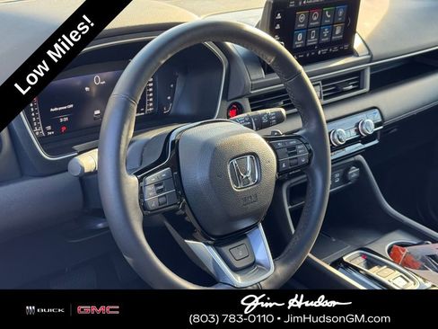 Used 2024 Honda Pilot Elite image 19