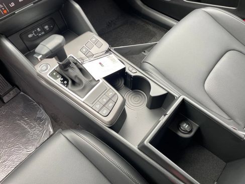 New 2026 Kia Sportage EX AWD/4WD image 9