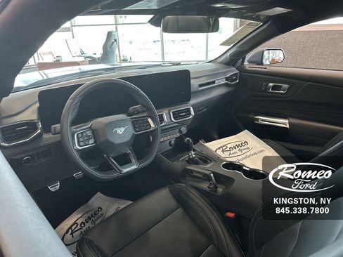 New 2025 Ford Mustang GT Premium w/ GT Performance Package image 8