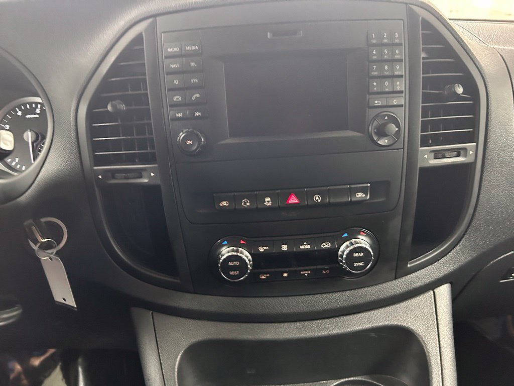 Used 2016 Mercedes-Benz Metris Passenger image 19