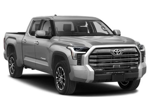 Used 2022 Toyota Tundra Limited AWD/4WD image 6