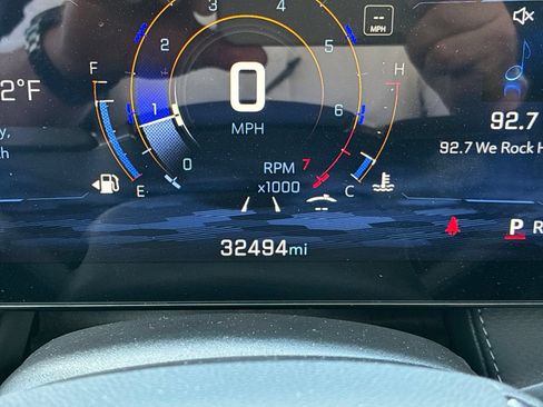 Used 2025 Chevrolet Equinox LT FWD image 22