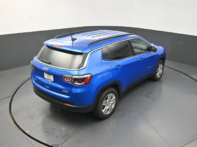 Used 2022 Jeep Compass Latitude AWD/4WD image 17