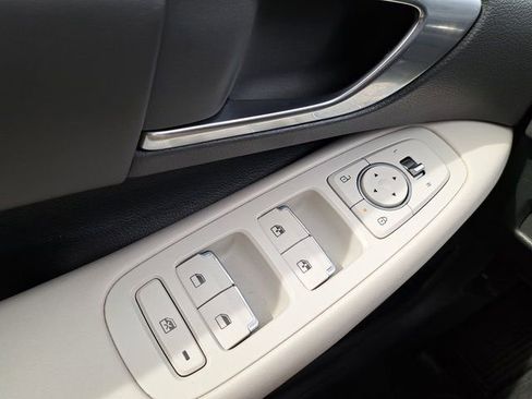 Used 2023 Hyundai Sonata SEL w/ Convenience Package FWD image 22