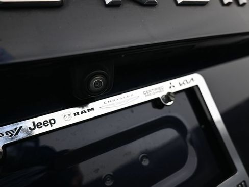 Used 2024 Chevrolet Suburban LT AWD/4WD image 39