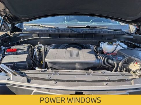 Used 2025 Chevrolet Tahoe Z71 w/ Comfort Package AWD/4WD image 13